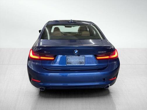 2022 BMW 330 xDrive
