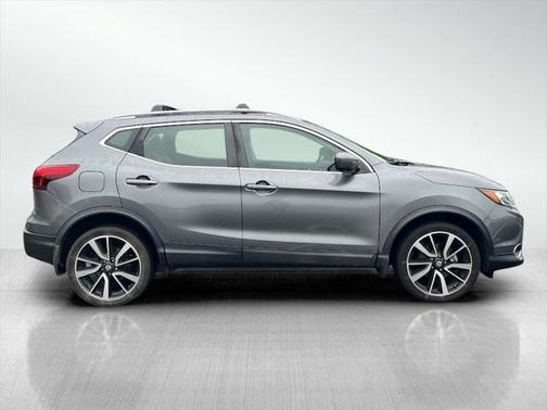 2017 Nissan Rogue Sport SL