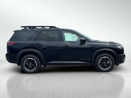 2025 Nissan Pathfinder Rock Creek 4WD