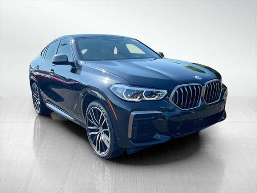 2022 BMW X6 M50i