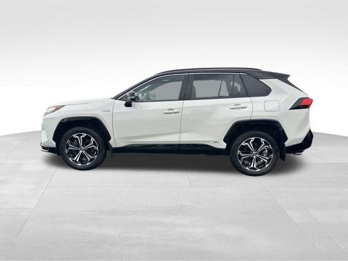2022 Toyota RAV4 Prime XSE