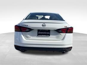 2025 Nissan Altima SR FWD