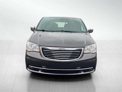 2015 Chrysler Town & Country Limited