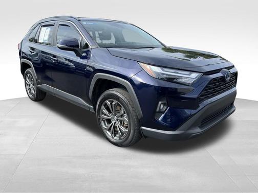 2023 Toyota RAV4 Hybrid XLE Premium