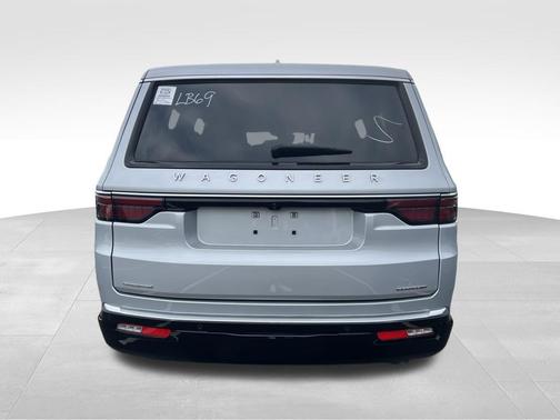 2022 Jeep Wagoneer Series III 4x4
