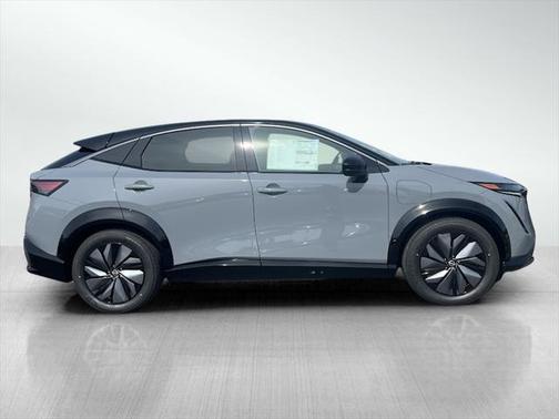2025 Nissan ARIYA EVOLVE+