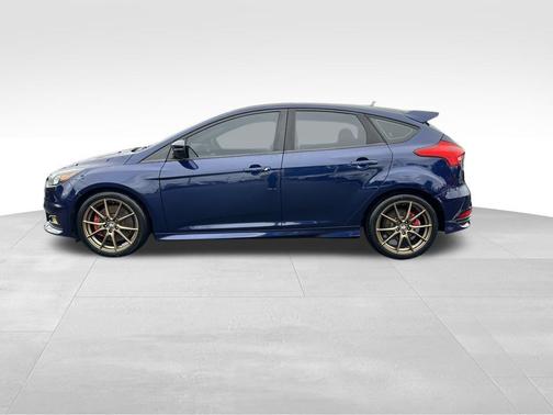 2016 Ford Focus ST ST