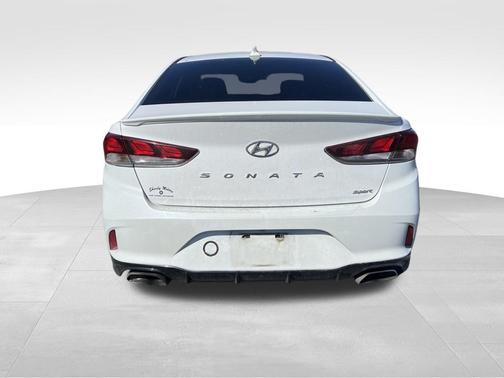 2019 Hyundai SONATA Sport