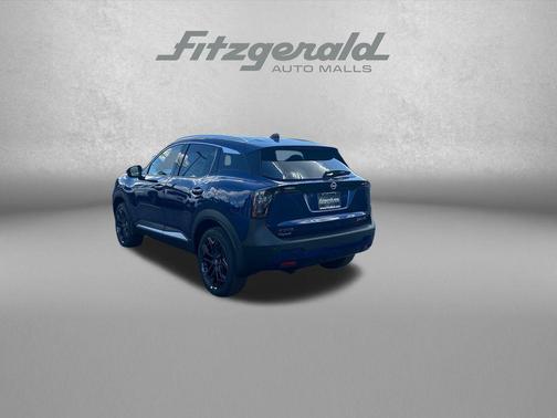 Deep Blue Pearl 2026 Nissan Kicks SR