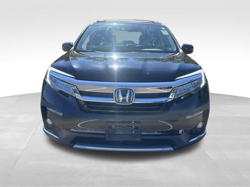 2021 Honda Pilot Touring 8-Passenger