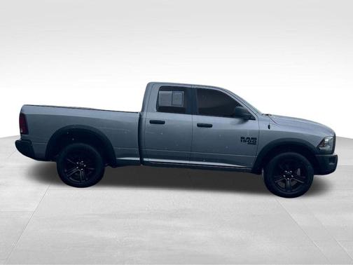 2021 RAM 1500 Classic Warlock Quad Cab 4x4 6'4' Box