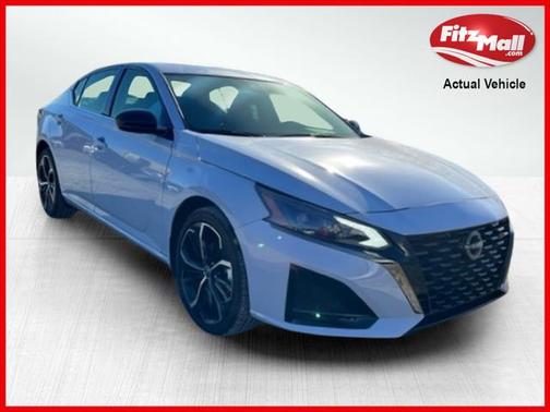 2023 Nissan Altima SR Intelligent AWD