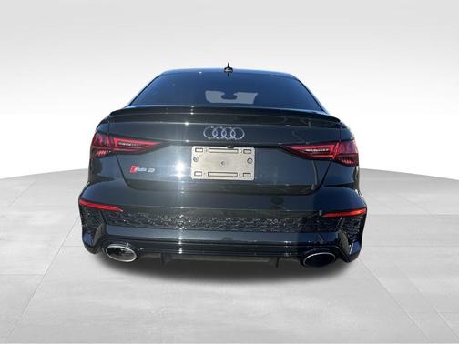 2022 Audi RS 3 TFSI quattro S tronic