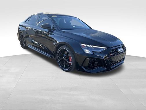 2022 Audi RS 3 TFSI quattro S tronic