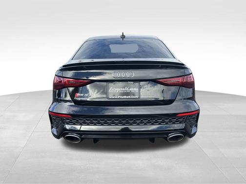 2022 Audi RS 3 TFSI quattro S tronic