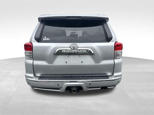 2013 Toyota 4Runner SR5