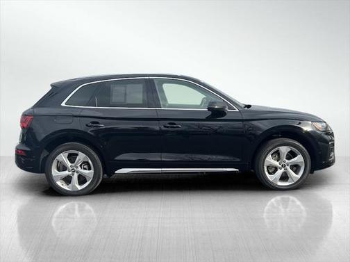 2021 Audi Q5 45 Prestige