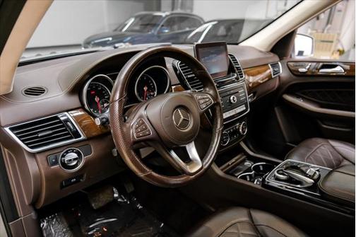 2017 Mercedes-Benz GLS 450 4MATIC