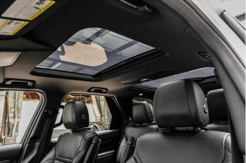 2018 Land Rover Discovery HSE