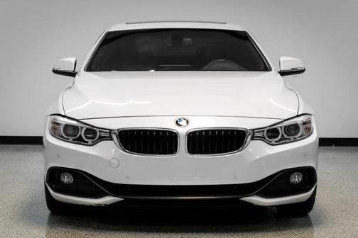 Photo 3 of 32 of 2017 BMW 430 i