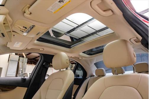 2016 Mercedes-Benz C-Class 4dr Sdn C 300 RWD