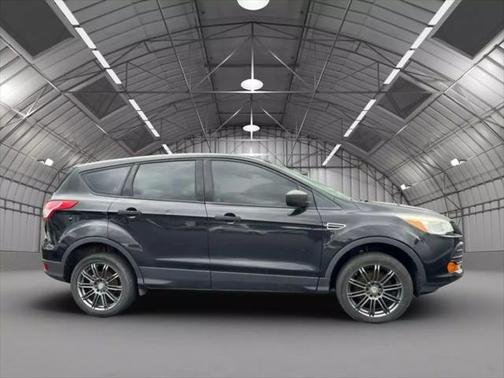 2013 Ford Escape S