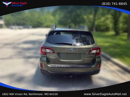Green 2016 Subaru Outback 2.5i Premium