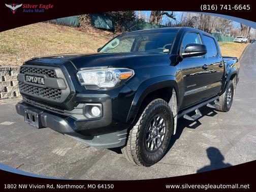 2017 Toyota Tacoma SR5