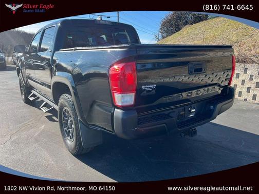 2017 Toyota Tacoma SR5