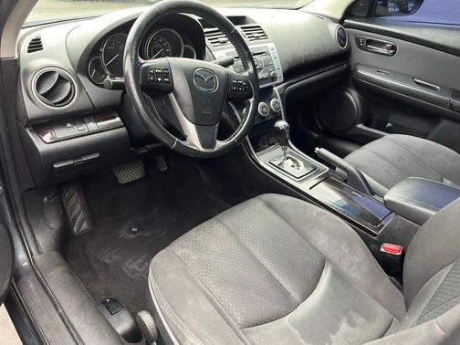 2012 Mazda Mazda6 i Touring