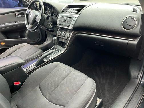 2012 Mazda Mazda6 i Touring