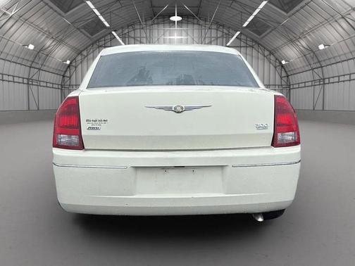 2005 Chrysler 300 Touring