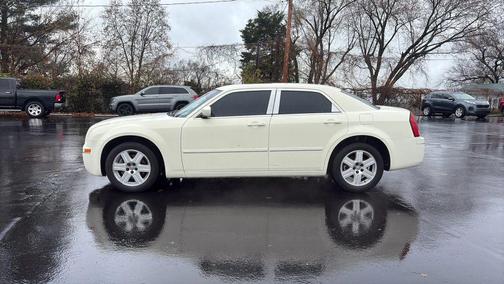 2005 Chrysler 300 Touring