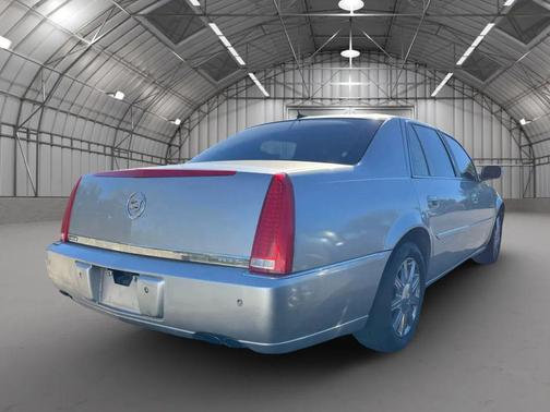 2006 Cadillac DTS Base