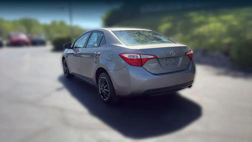 Brown 2014 Toyota Corolla LE