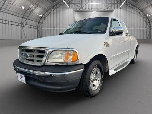 2000 Ford F-150 Long Bed 4D