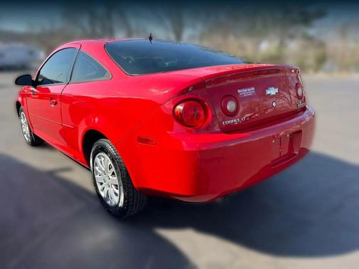 Red 2010 Chevrolet Cobalt LT