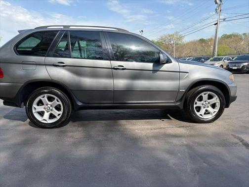 2004 BMW X5 3.0i