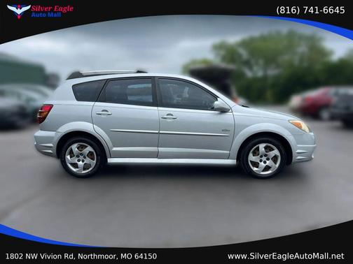 SILVER 2006 Pontiac Vibe Base