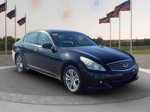 2013 INFINITI G37x Base