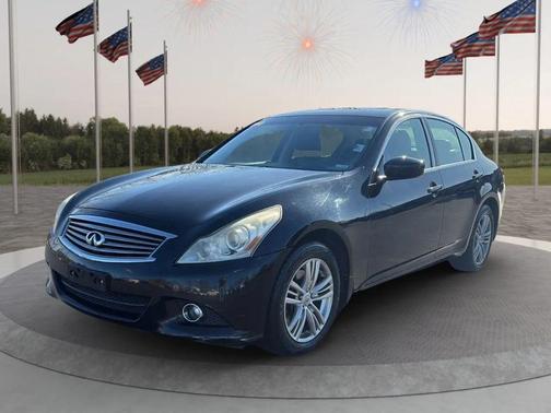 2013 INFINITI G37x Base