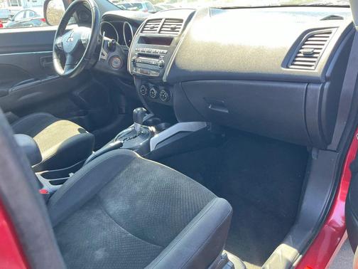 2013 Mitsubishi Outlander Sport ES