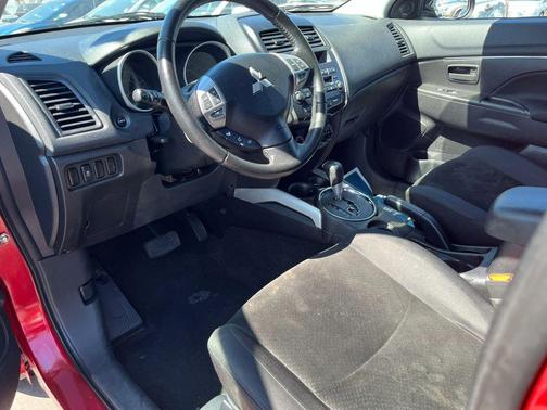 2013 Mitsubishi Outlander Sport ES