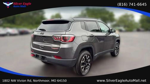 Gray 2019 Jeep Compass Trailhawk