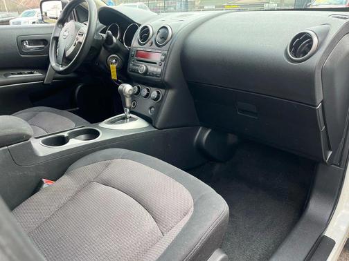 2010 Nissan Rogue SL