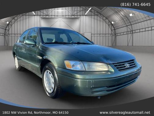 1999 Toyota Camry LE