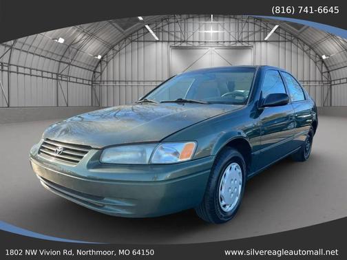 1999 Toyota Camry LE