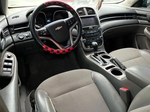 2015 Chevrolet Malibu 1LT