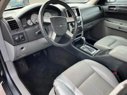 2006 Chrysler 300 Touring