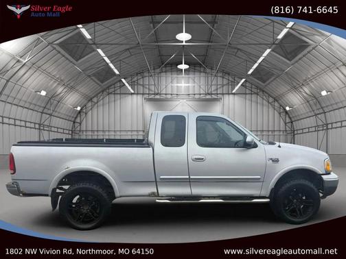 2003 Ford F-150 XLT